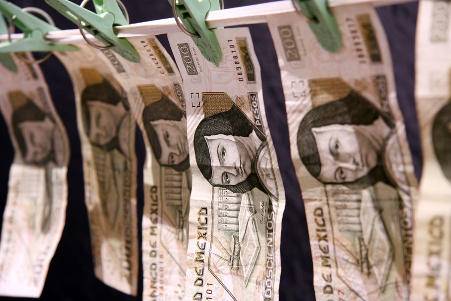 Lavado de dinero: ¿qué es y cómo funciona?